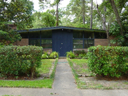 The Architecture of Memorial Bend