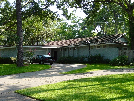 The Architecture of Memorial Bend