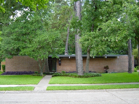 The Architecture of Memorial Bend