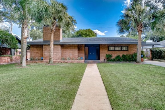 5655 N. Ella Lee Lane